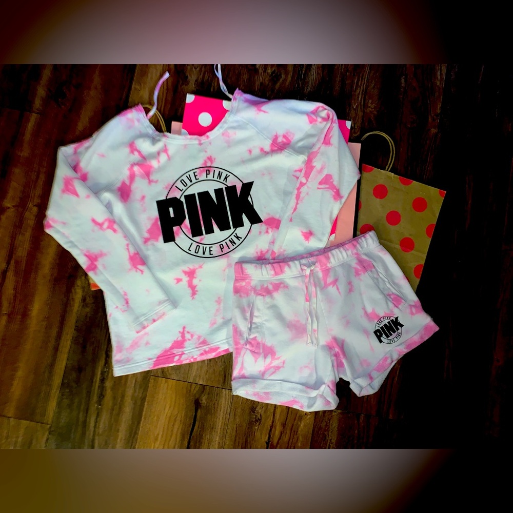 VS PINK SIZE XS/S PINK/WHITE TIE DYE BF SHORT & SLOUCH CREW SET.